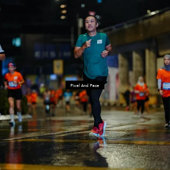 Runner Photo 7784445