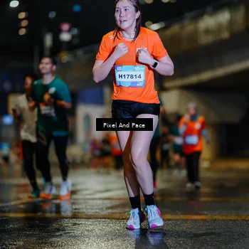 Runner Photo 7784450
