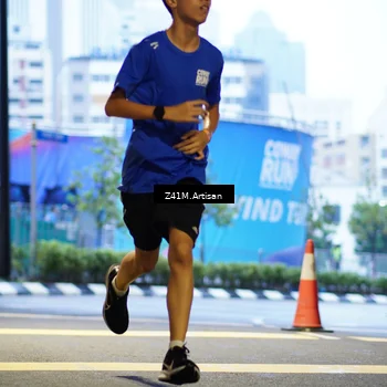 Runner Photo 7784451