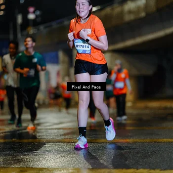 Runner Photo 7784458