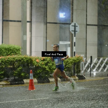 Runner Photo 7784464