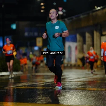 Runner Photo 7784469