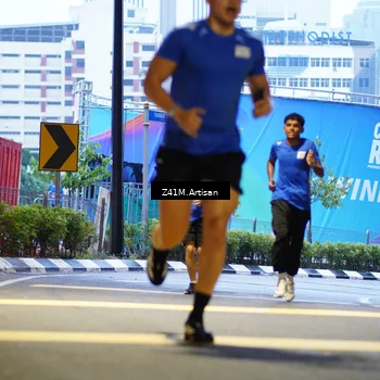Runner Photo 7784495