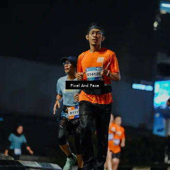 Runner Photo 7784505