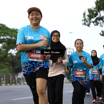 Runner Photo 7784512