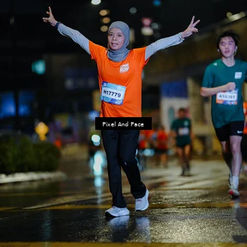 Runner Photo 7784514