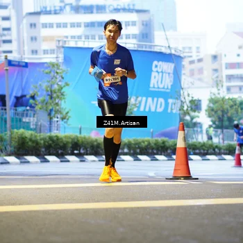 Runner Photo 7784517