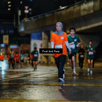 Runner Photo 7784525