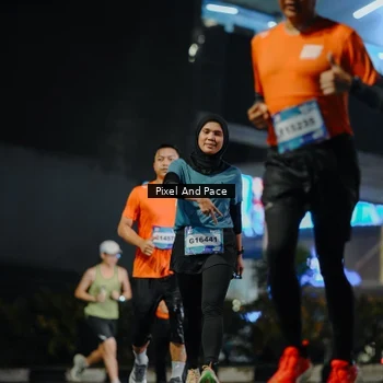 Runner Photo 7784535