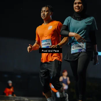 Runner Photo 7784549