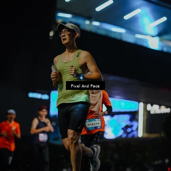 Runner Photo 7784565
