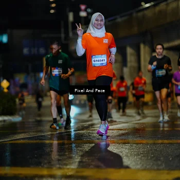 Runner Photo 7784571