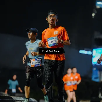 Runner Photo 7784585
