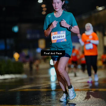 Runner Photo 7784591