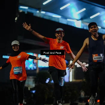 Runner Photo 7784607