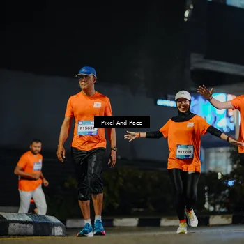 Runner Photo 7784624