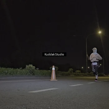 Runner Photo 7784642