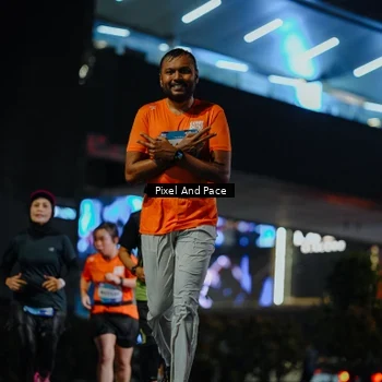 Runner Photo 7784653