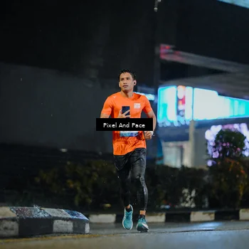 Runner Photo 7784665