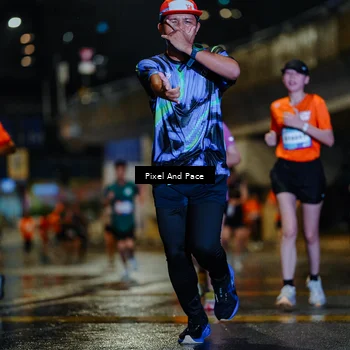 Runner Photo 7784669