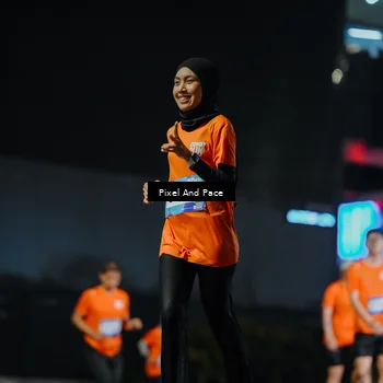 Runner Photo 7784688