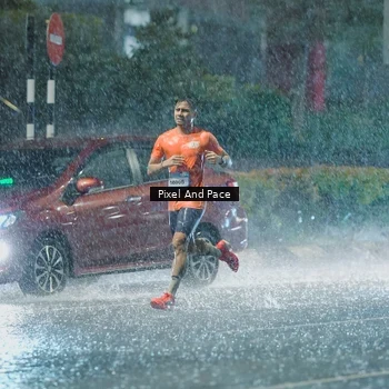 Runner Photo 7784693