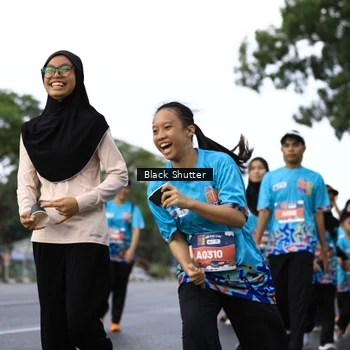 Runner Photo 7784717