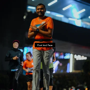Runner Photo 7784718