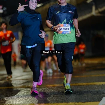 Runner Photo 7784735