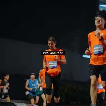 Runner Photo 7784748