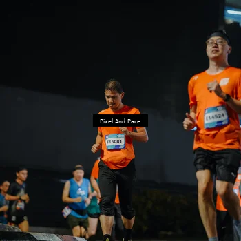 Runner Photo 7784757
