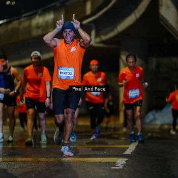 Runner Photo 7784806
