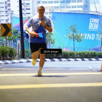 Runner Photo 7784831