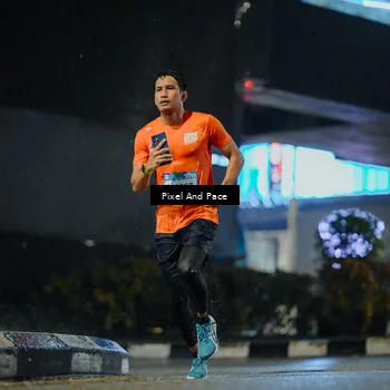 Runner Photo 7784838