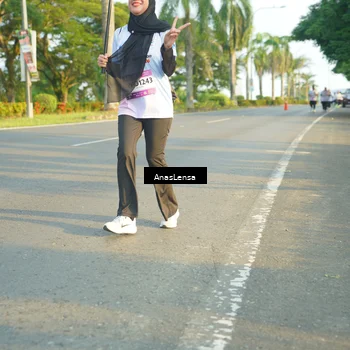 Runner Photo 7784854