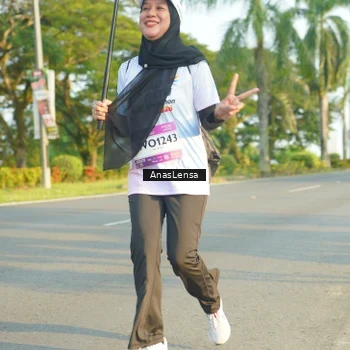 Runner Photo 7784872