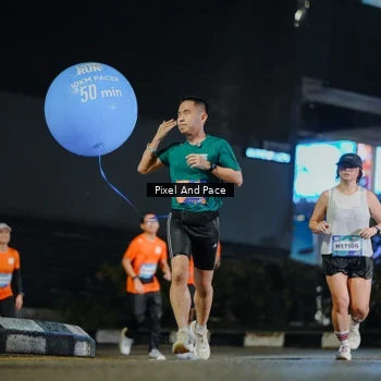 Runner Photo 7784908