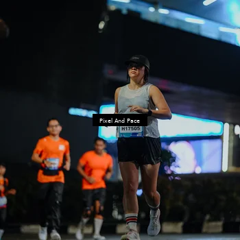 Runner Photo 7784913