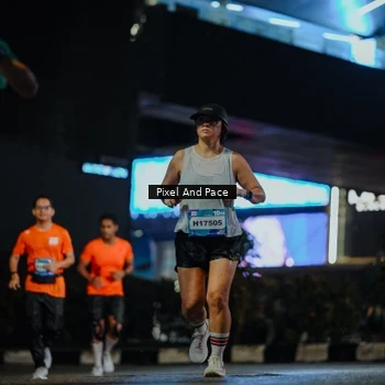 Runner Photo 7784916