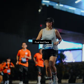 Runner Photo 7784921