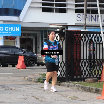 Runner Photo 7784923