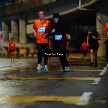 Runner Photo 7784928
