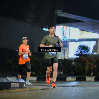 Runner Photo 7784937