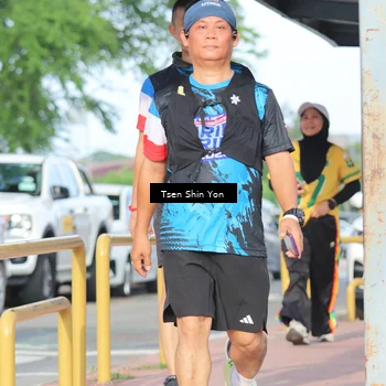 Runner Photo 7784946