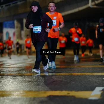 Runner Photo 7784954