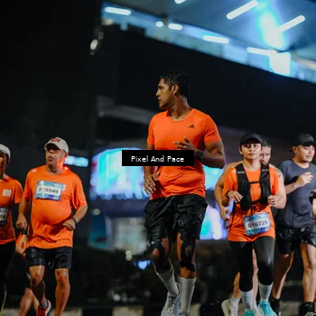 Runner Photo 7784965