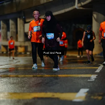 Runner Photo 7784970