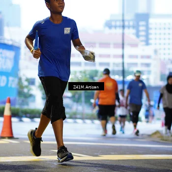 Runner Photo 7784987
