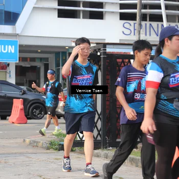 Runner Photo 7784991