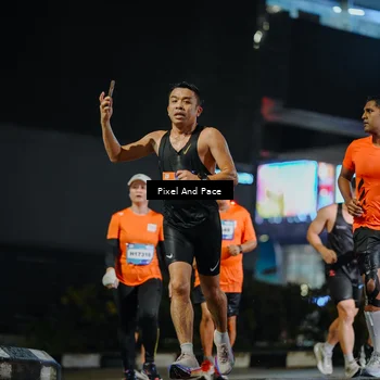 Runner Photo 7784993